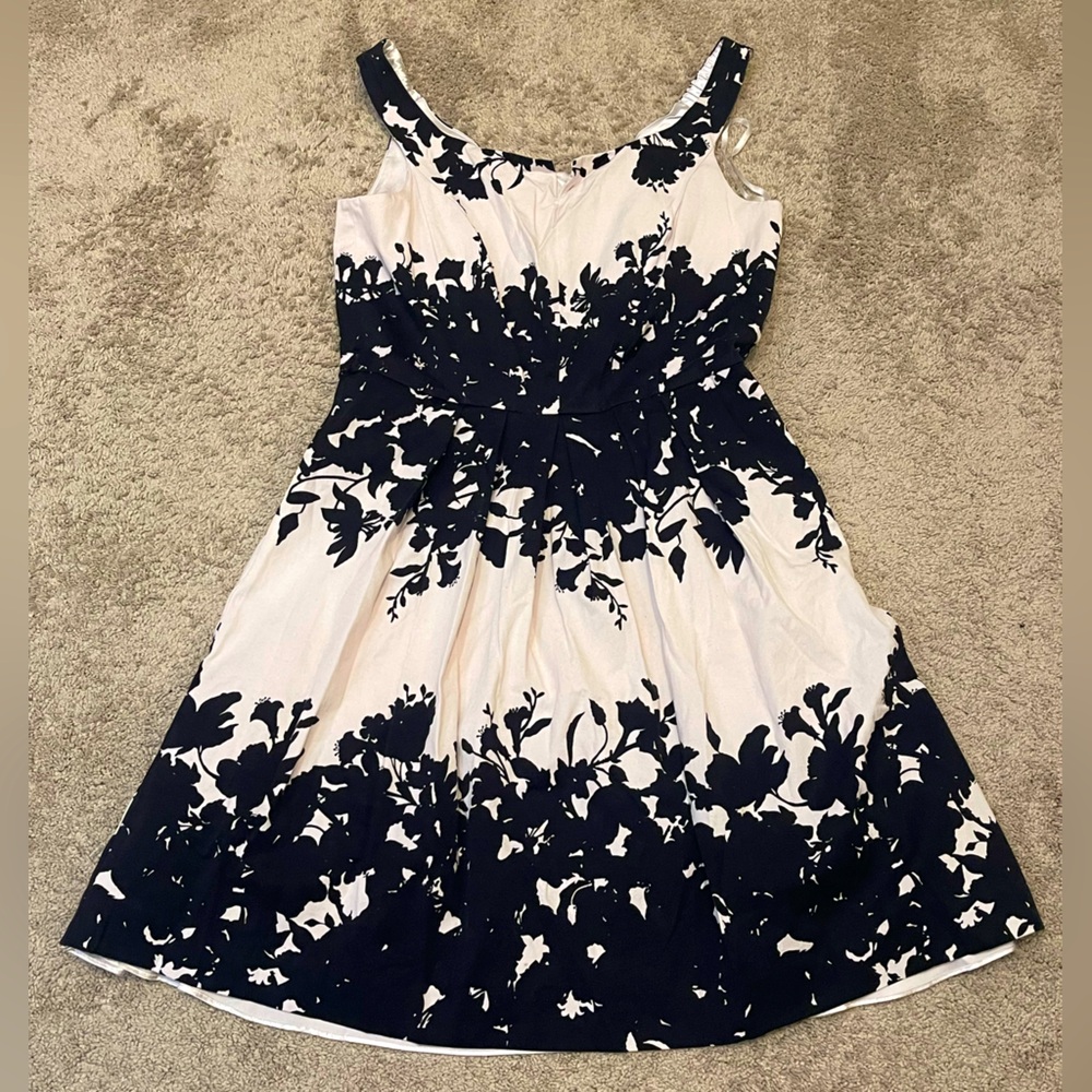 White House Black Market Black and White Floral Midi Dress